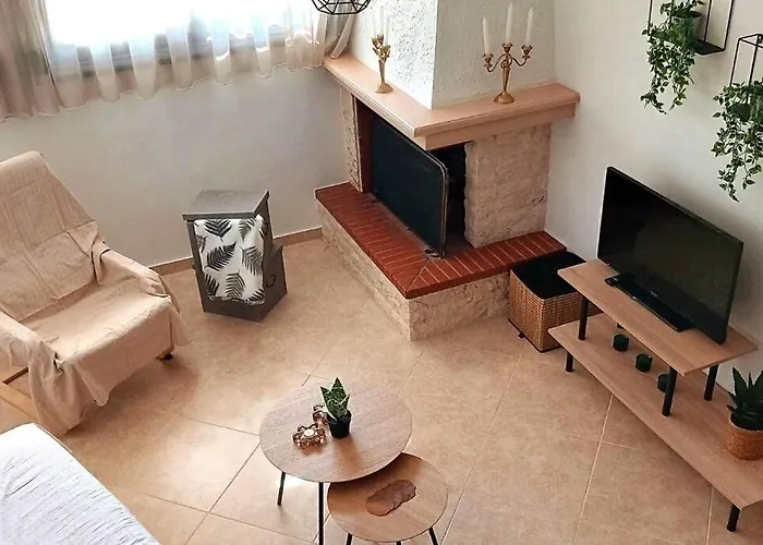 Nostos House Apartmán Néa Ankhíalos