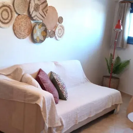 Nostos House דירה